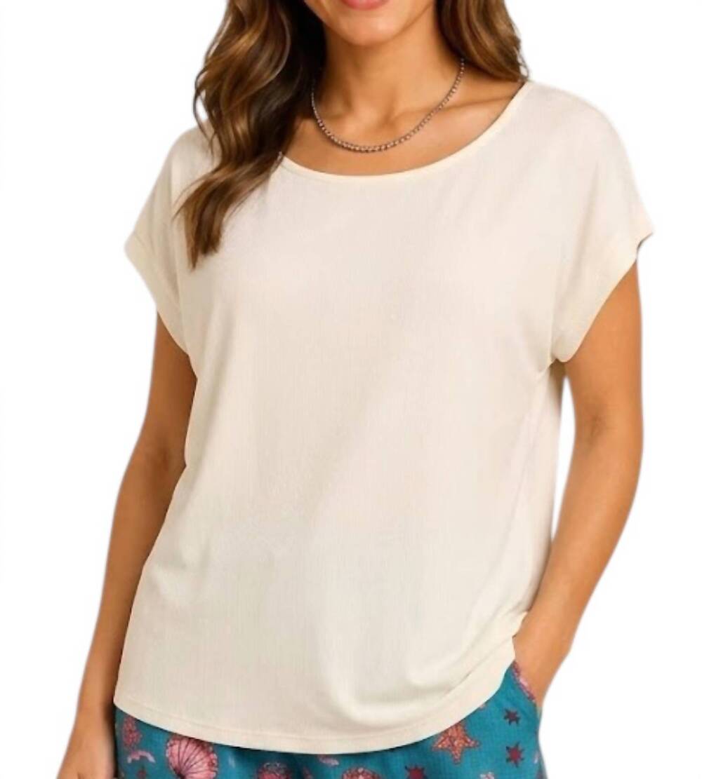 NEW ISLE APPAREL easy breezy pintuck tee in white